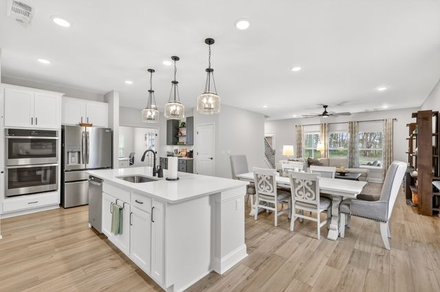 544 Banchory Dr, Smyrna, TN 37167