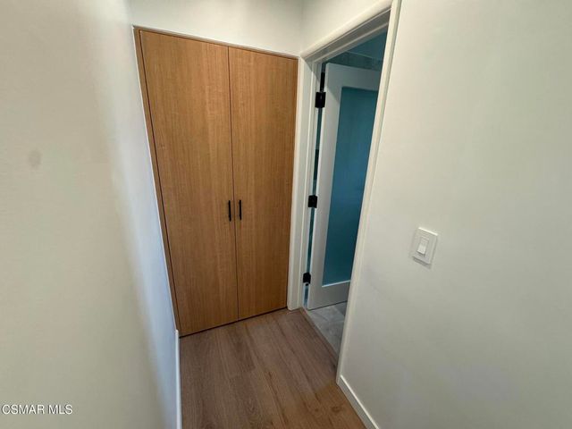 21420 Chatsworth Street, Chatsworth, CA 91311