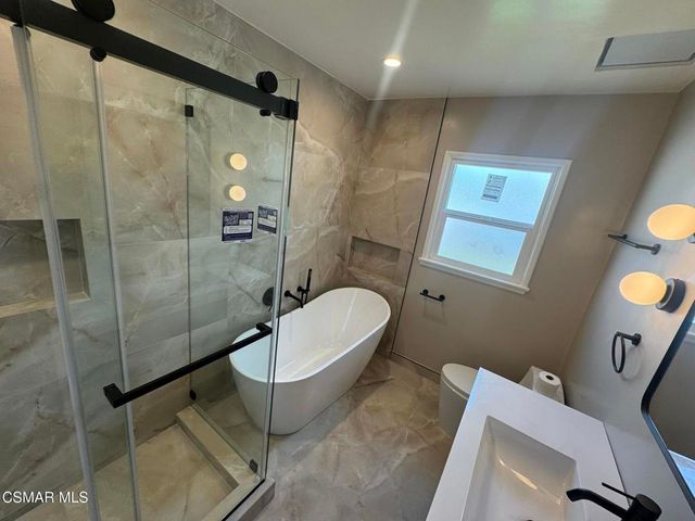 21420 Chatsworth Street, Chatsworth, CA 91311