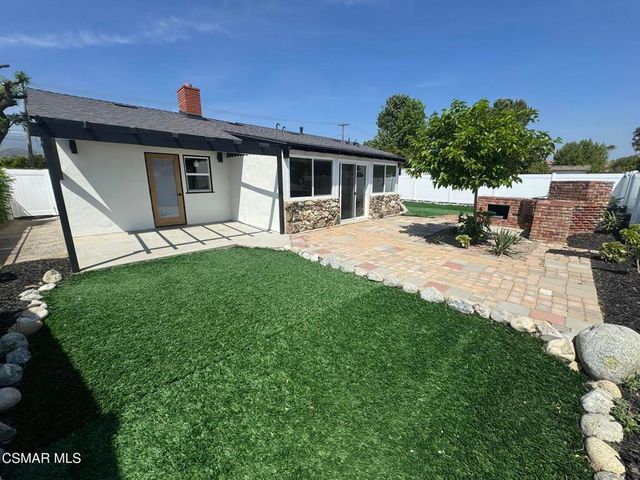 21420 Chatsworth Street, Chatsworth, CA 91311