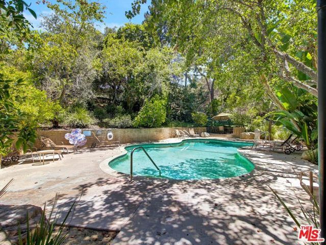 3480 Barham Boulevard 325, Los Angeles, CA 90068