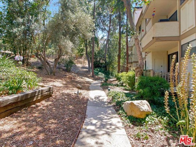 3480 Barham Boulevard 325, Los Angeles, CA 90068