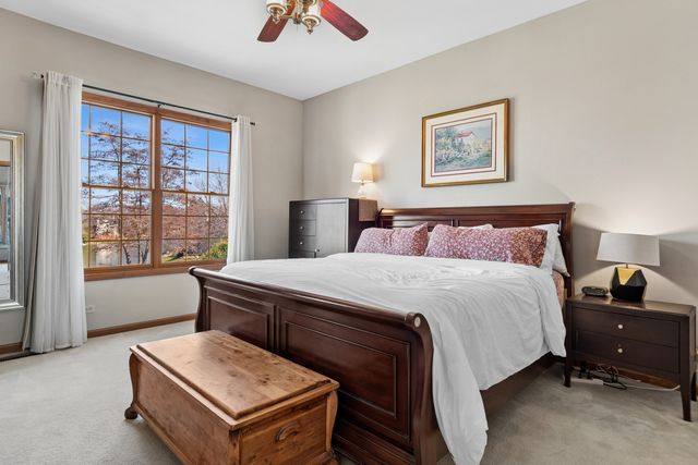 2102 BROOKSIDE Lane, Aurora, IL 60502