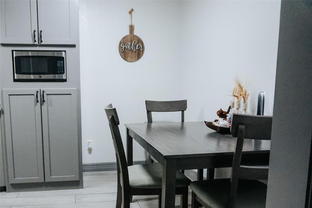 2155 Twinbrooke Drive, Houston, TX 77088