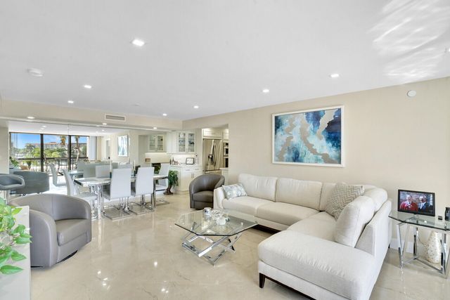 2697 N Ocean Boulevard F-205, Boca Raton, FL 33431