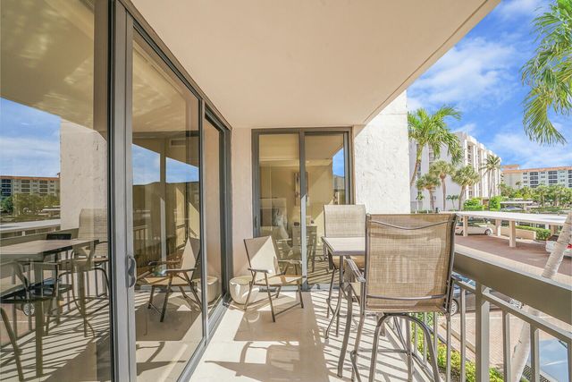 2697 N Ocean Boulevard F-205, Boca Raton, FL 33431