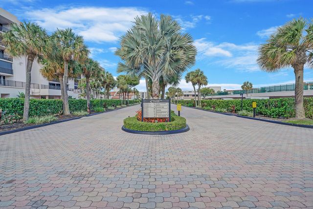 2697 N Ocean Boulevard F-205, Boca Raton, FL 33431