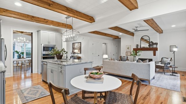 2819 Signal Farms Lane, Signal Mountain, TN 37377