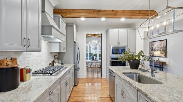 2819 Signal Farms Lane, Signal Mountain, TN 37377