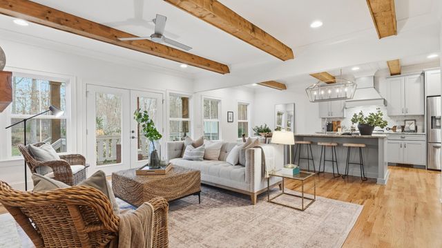 2819 Signal Farms Lane, Signal Mountain, TN 37377