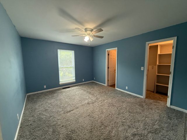 510 Indian Ave, Oak Grove, KY 42262