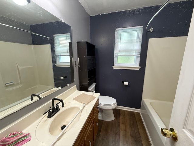 510 Indian Ave, Oak Grove, KY 42262