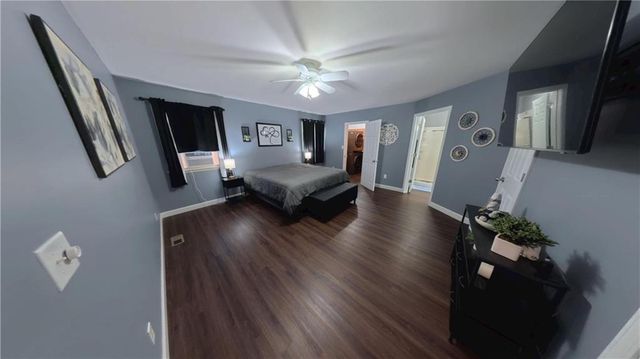 980 Lake Viking Terrace, Altamont, MO 64620