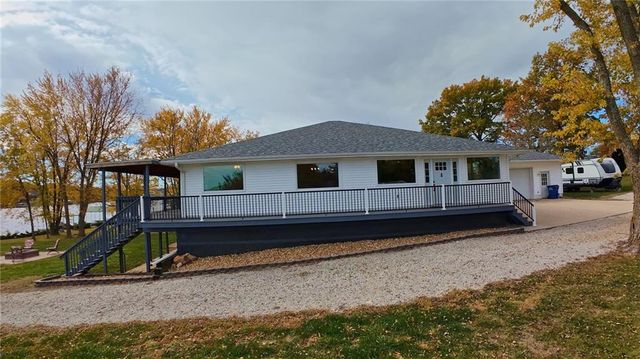 980 Lake Viking Terrace, Altamont, MO 64620