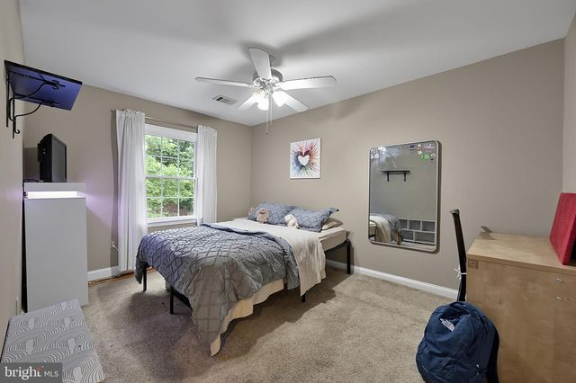 2935 CASHEL LN, Vienna, VA 22181