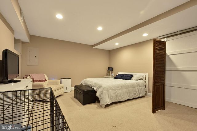 2935 CASHEL LN, Vienna, VA 22181