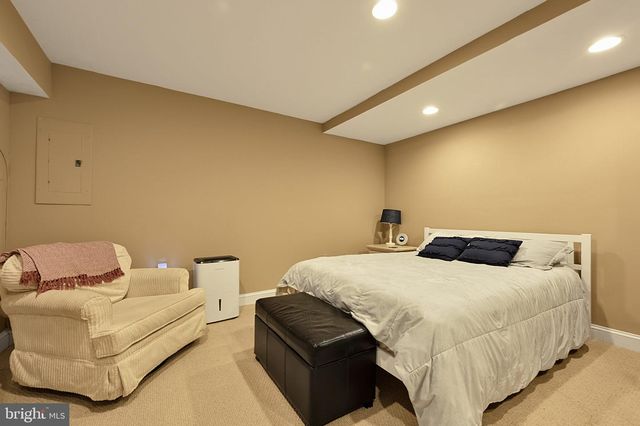 2935 CASHEL LN, Vienna, VA 22181