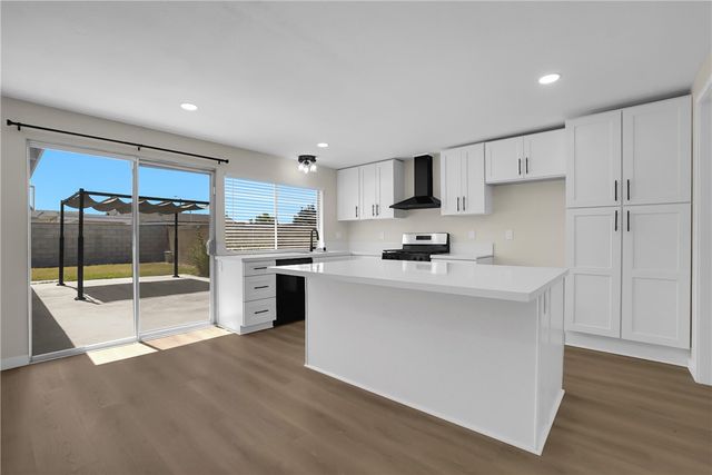 1242 Sultan Circle, Carson, CA 90746