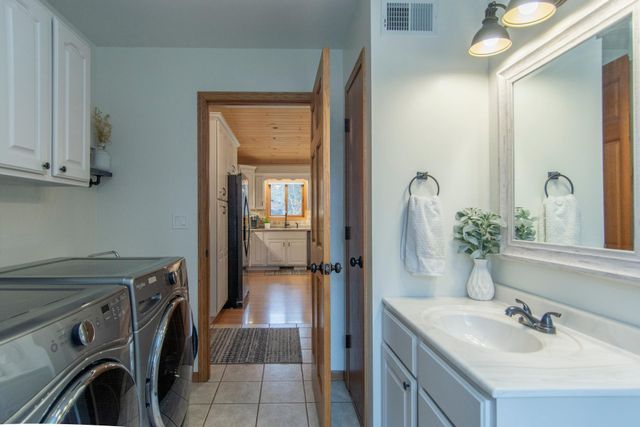 10660 Saint Mathias Road, Brainerd, MN 56401