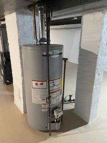 6826 22nd AVENUE, Kenosha, WI 53143