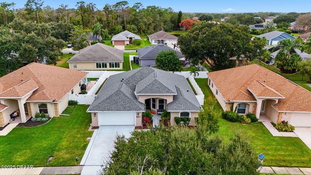 6127 Sabal Point Circle, Port Orange, FL 32128