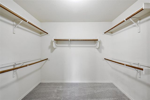 964 Hometown PKWY, Kyle, TX 78640