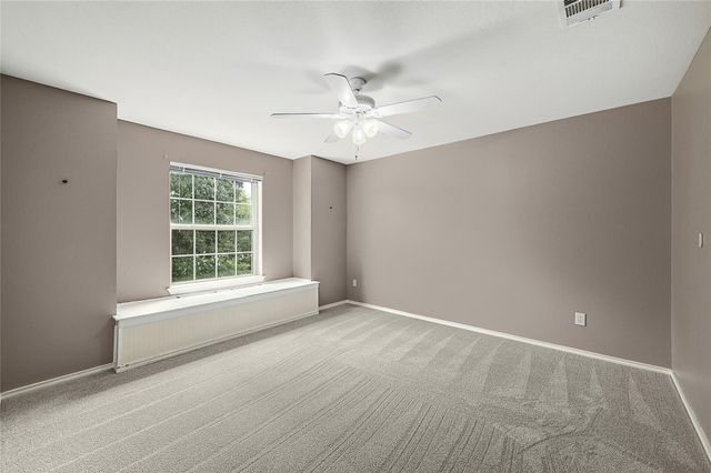 964 Hometown PKWY, Kyle, TX 78640