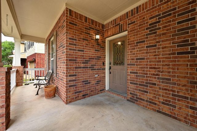 964 Hometown PKWY, Kyle, TX 78640