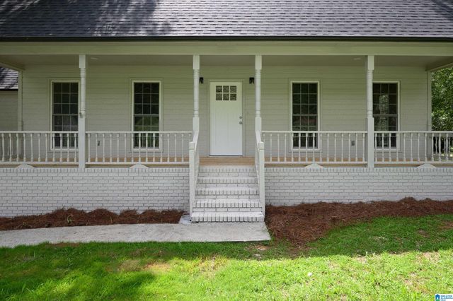 1676 FIVE POINTS ROAD, Cleveland, AL 35049