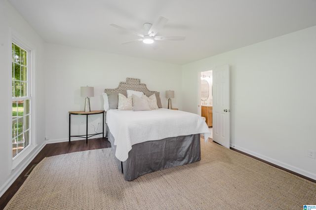 1676 FIVE POINTS ROAD, Cleveland, AL 35049