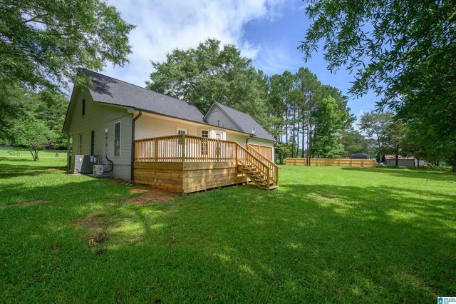 1676 FIVE POINTS ROAD, Cleveland, AL 35049