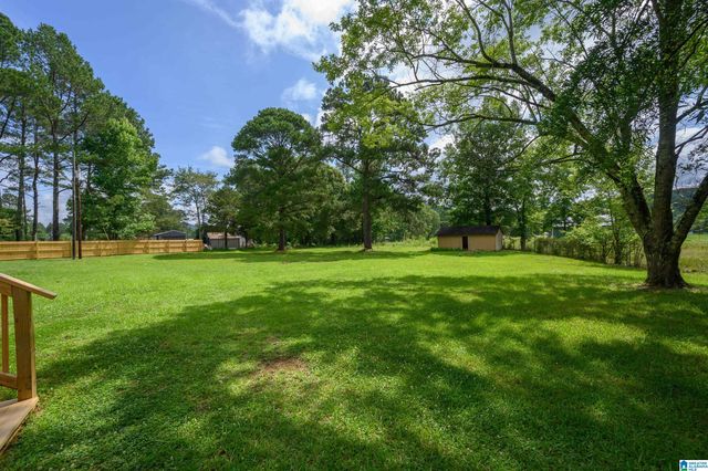 1676 FIVE POINTS ROAD, Cleveland, AL 35049