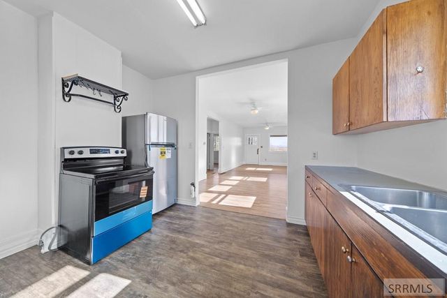 583 N 3500 E, Menan, ID 83434