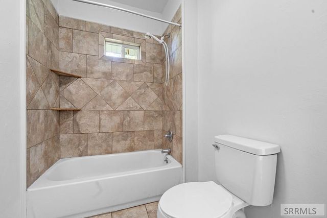 583 N 3500 E, Menan, ID 83434