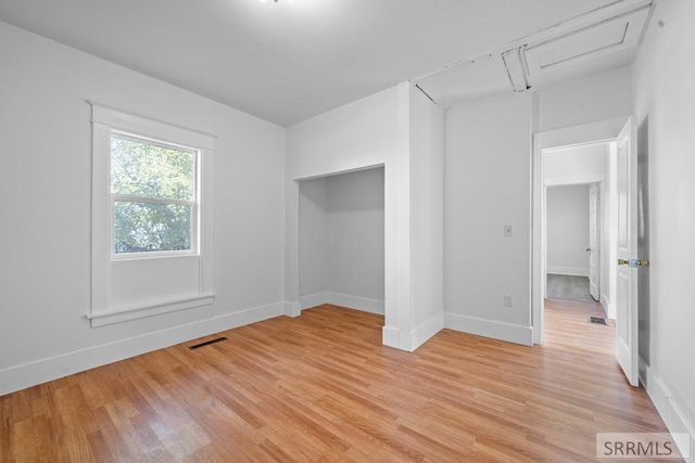 583 N 3500 E, Menan, ID 83434