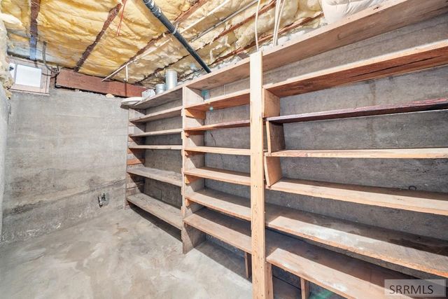 583 N 3500 E, Menan, ID 83434