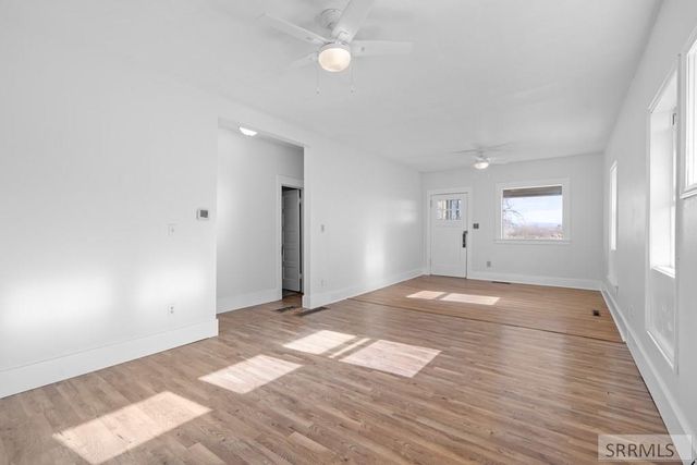 583 N 3500 E, Menan, ID 83434