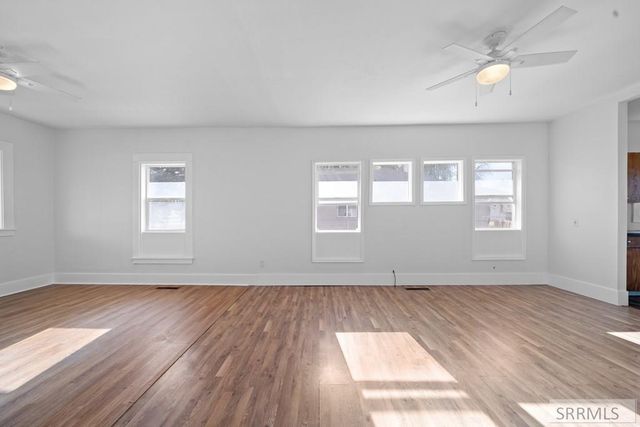 583 N 3500 E, Menan, ID 83434