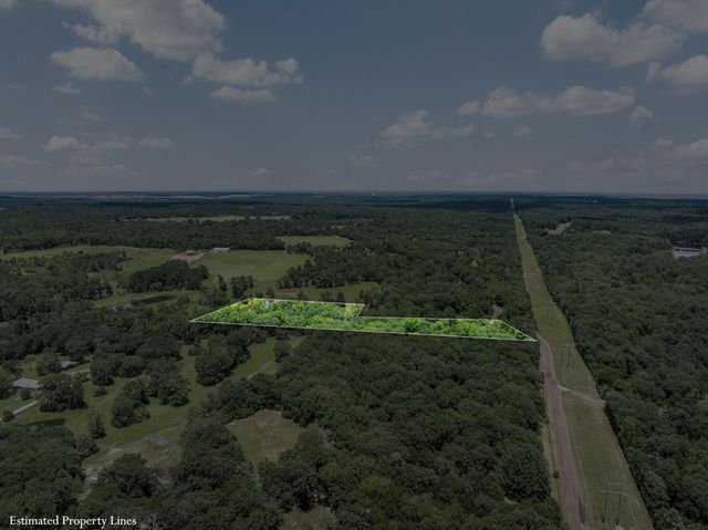 17952 County Road 224, Oakwood, TX 75855