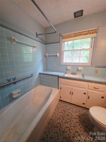 216 Country Club Road 5, Shelby, NC 28152