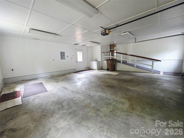 216 Country Club Road 5, Shelby, NC 28152