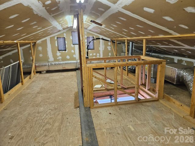 216 Country Club Road 5, Shelby, NC 28152