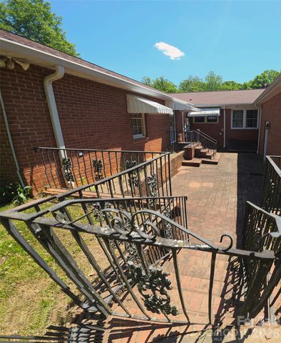 216 Country Club Road 5, Shelby, NC 28152