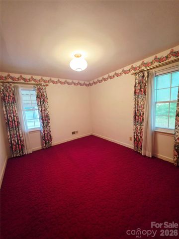 216 Country Club Road 5, Shelby, NC 28152