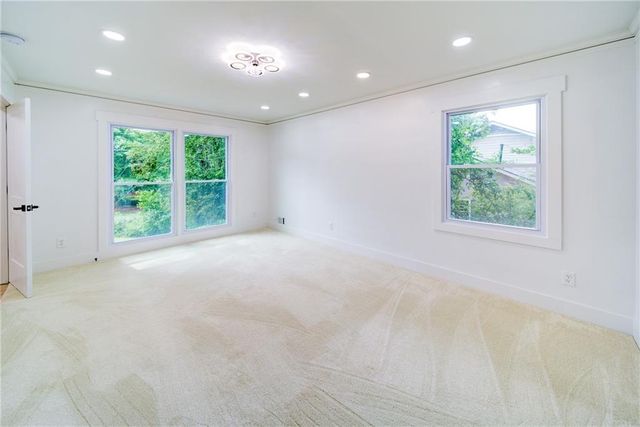 4307 Cedar Wood Drive SW, Lilburn, GA 30047