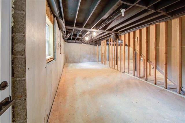 4307 Cedar Wood Drive SW, Lilburn, GA 30047