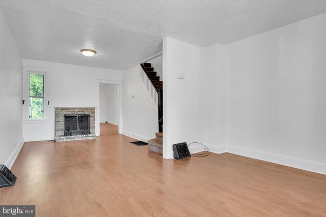 967 E KING ST, York, PA 17403
