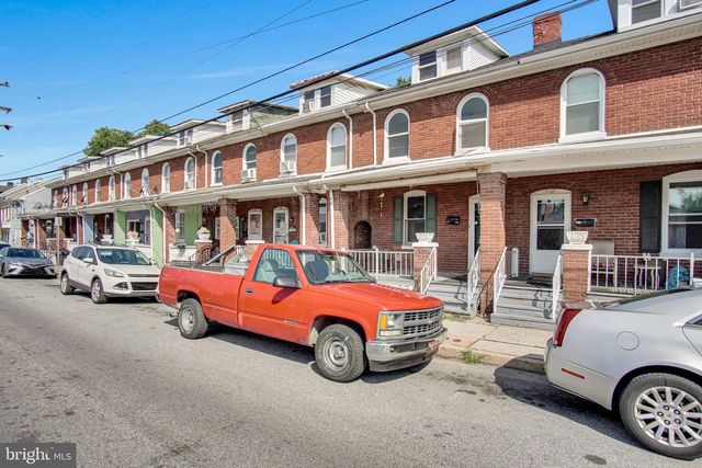 967 E KING ST, York, PA 17403