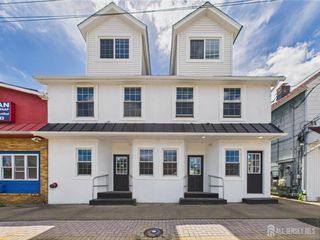 10 W Railroad W Avenue, Jamesburg, NJ 08831