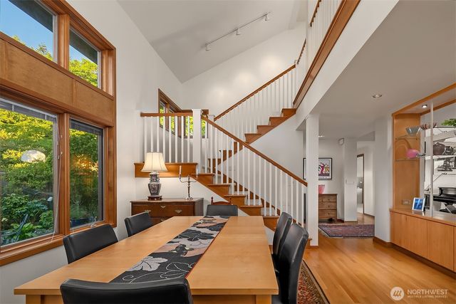 2337 NW 194th Place, Shoreline, WA 98177